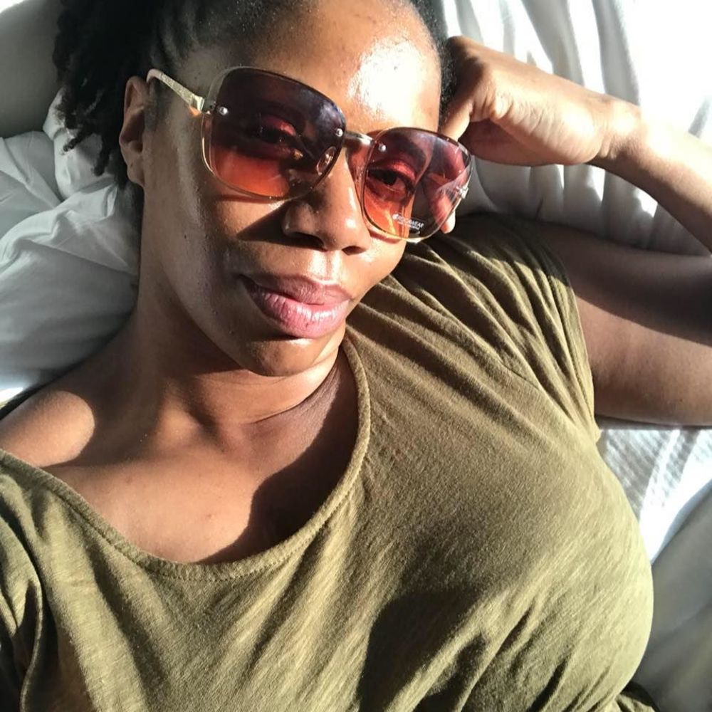 Meet your Posher, Jina